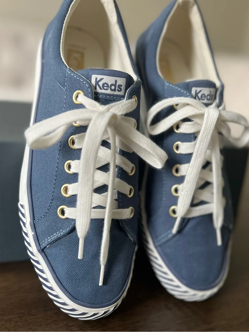 Keds Jump Kick Majestic Stripey Sneakers Blue Canvas Women’s 8